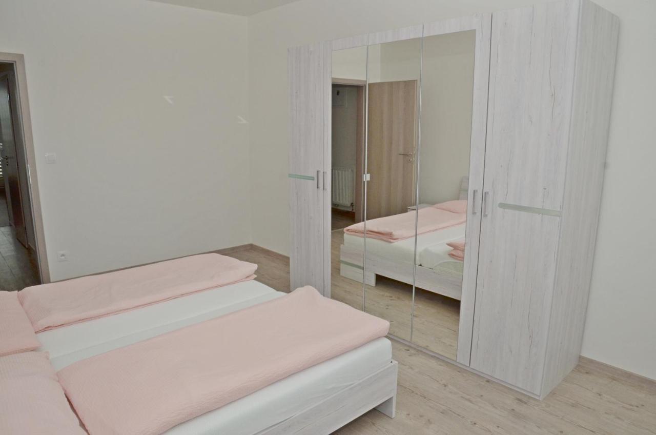 Apartmány Vinohrady Trenčín Exterior foto